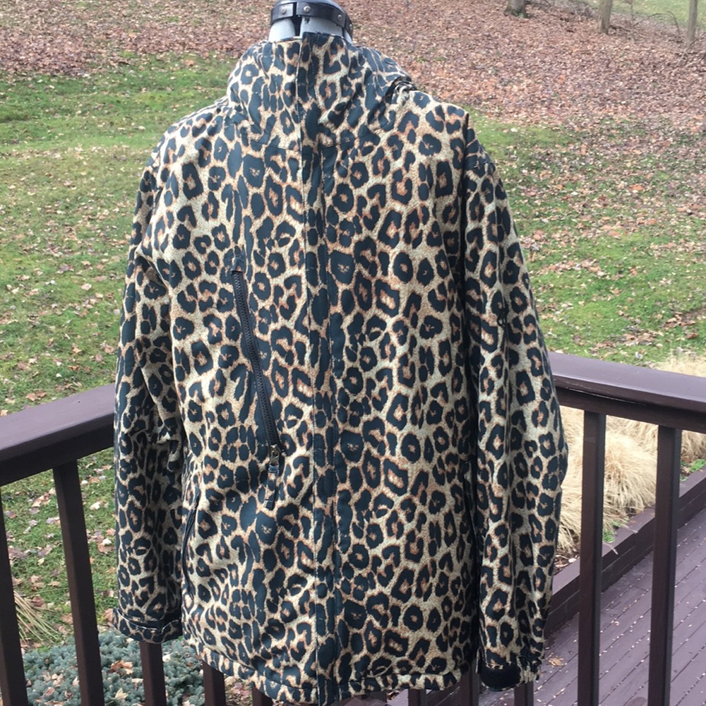 686 ski/snowboard jacket-LEOPARD PRINT